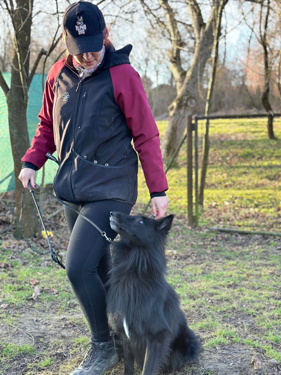 miska-black-10